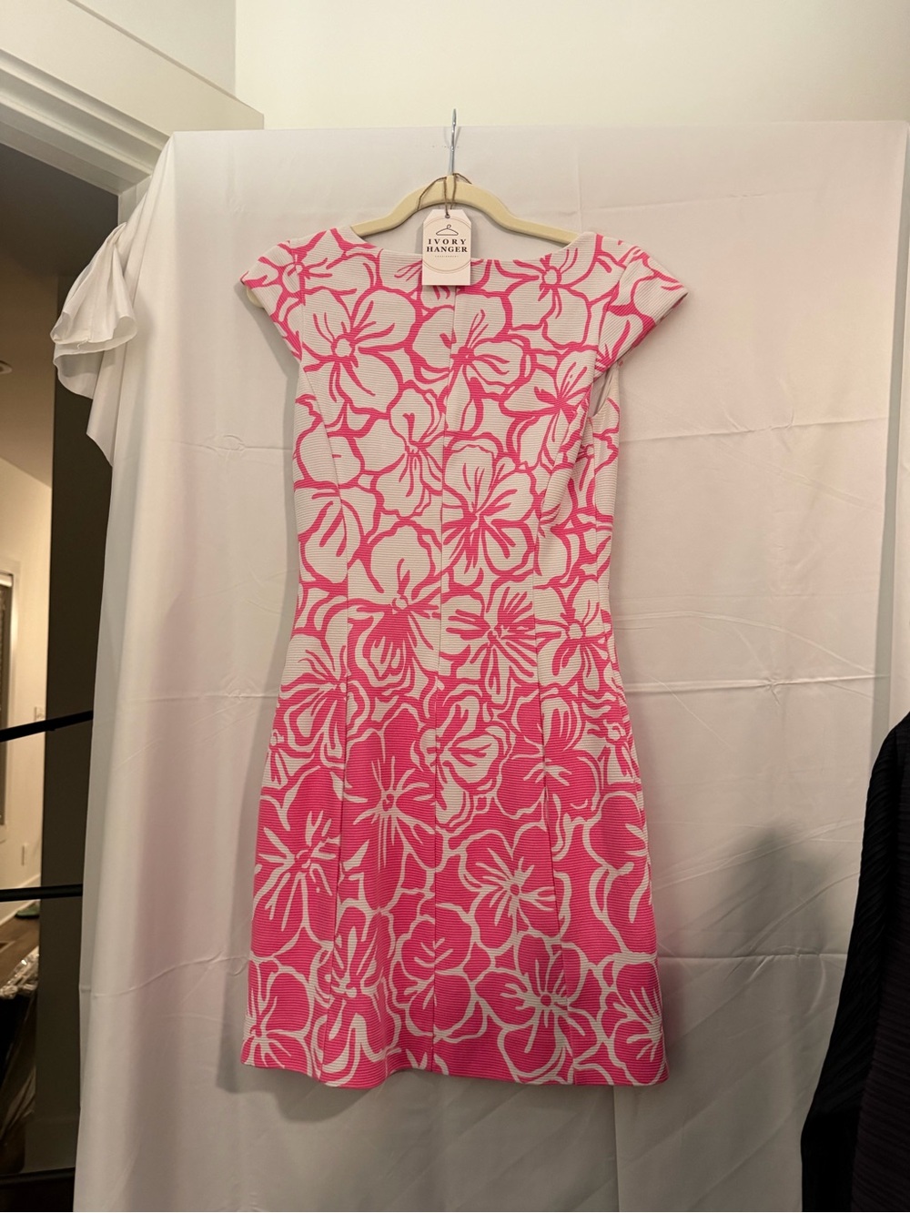 Pink Lilly Pulitzer sleeveless dress size small - Picture 3 of 5